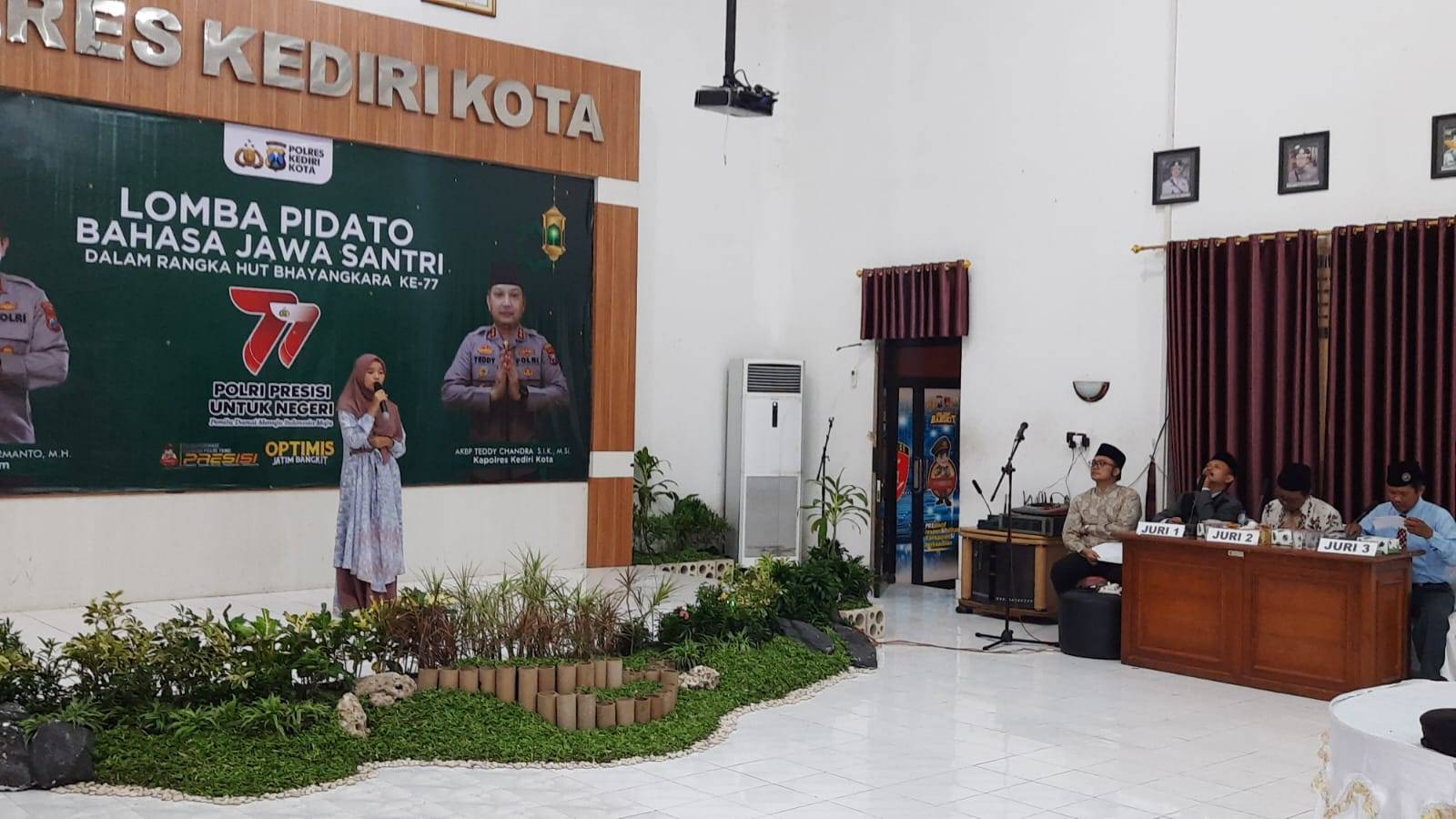 Pidato Bahasa Jawa