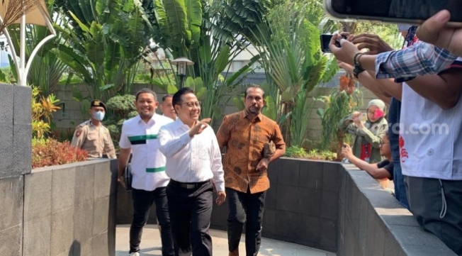 Muhaimin Iskandar alias Cak Imin saat tiba di gedung KPK, Kamis (7/9/2023) (suara)