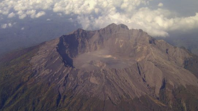 Gunung Raung