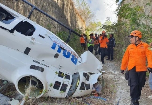 Helikopter Jatuh di Bali