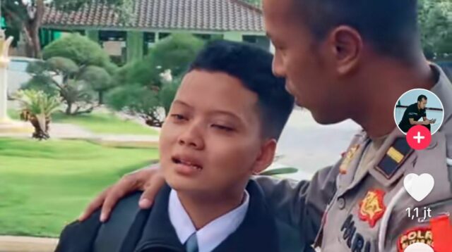 Foto : Video Viral Remaja Minta Jemput Polisi di Blitar. Doc : IG Suprekfriends