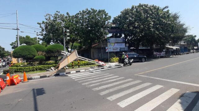 Jembatan Semampir Kediri