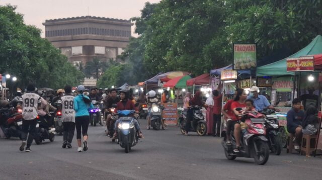 Ngabuburit Kediri