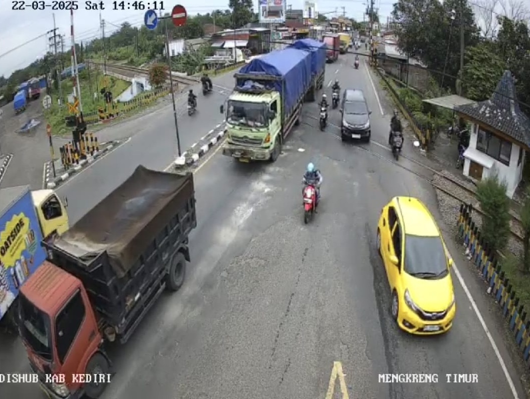 Simpang Tiga Mengkreng