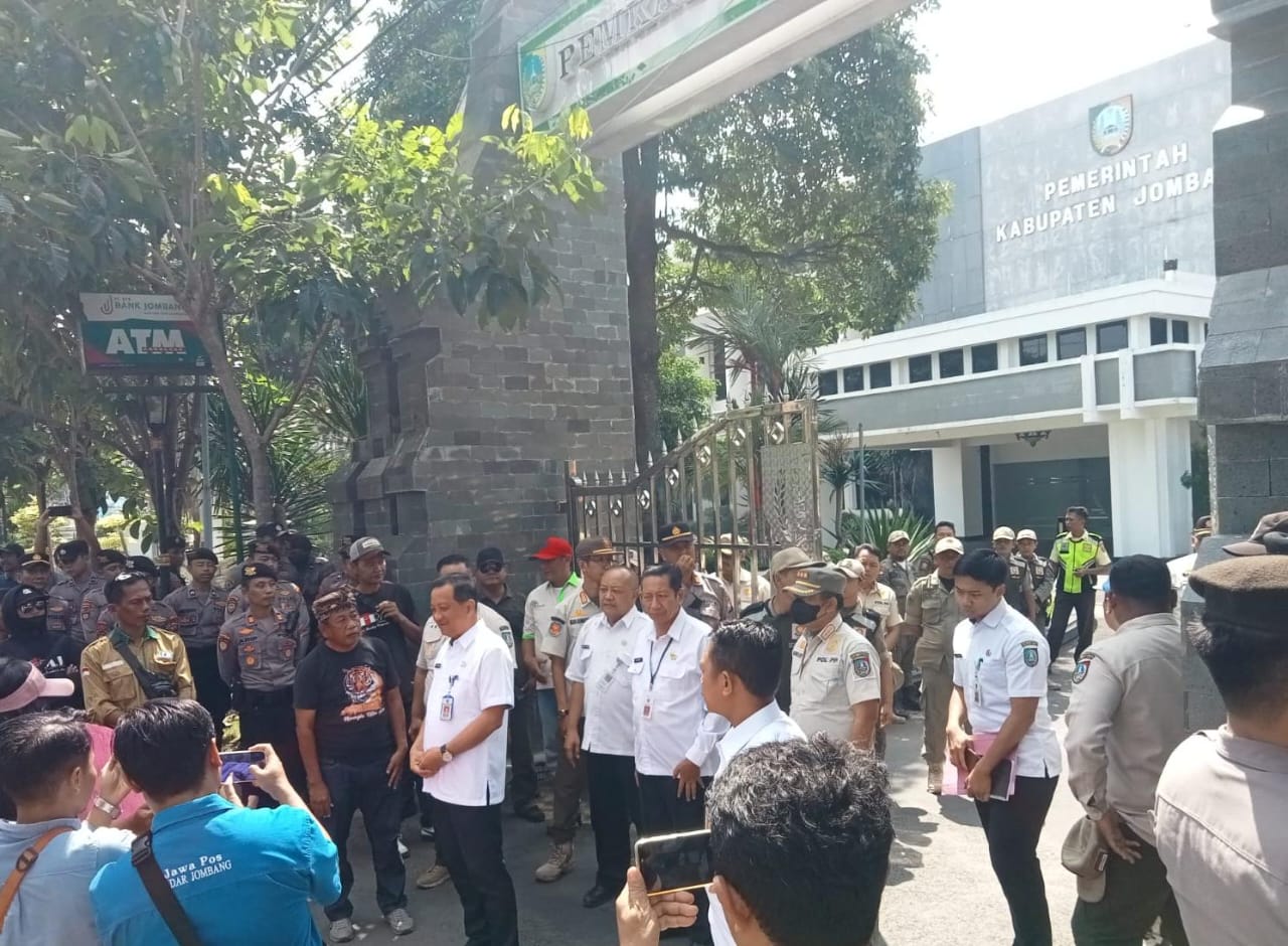Satpol PP Jombang