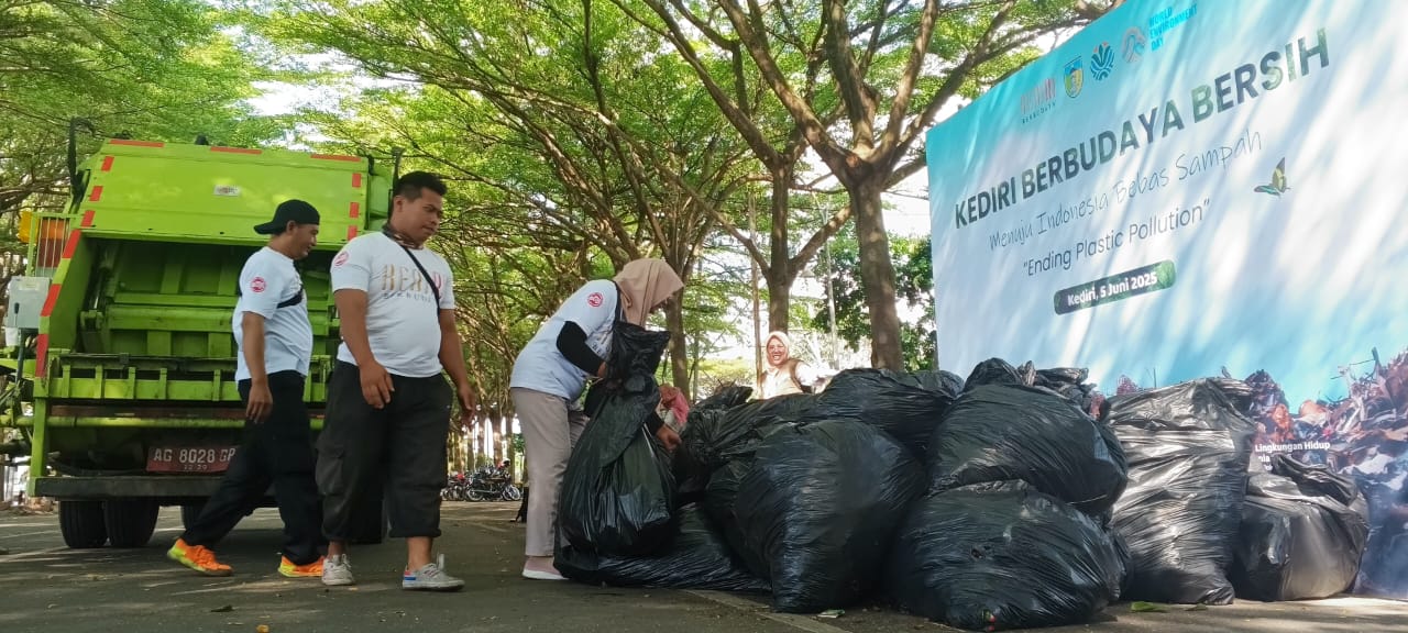 Sampah Plastik SLG