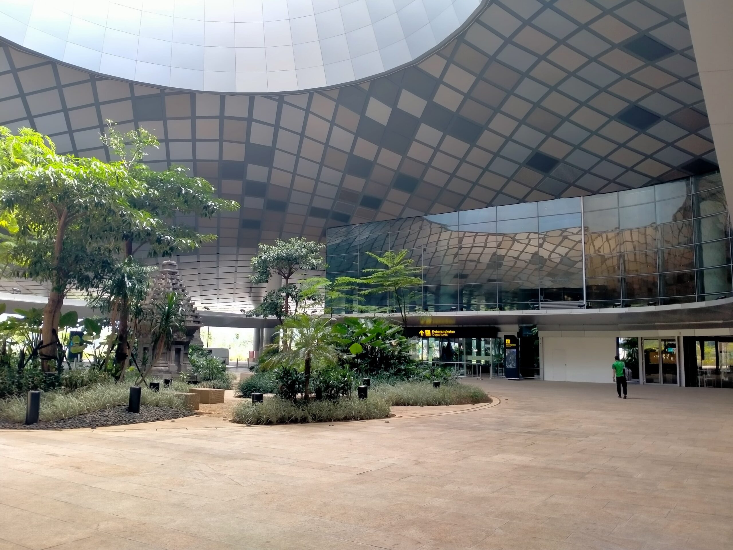 Bandara Dhoho