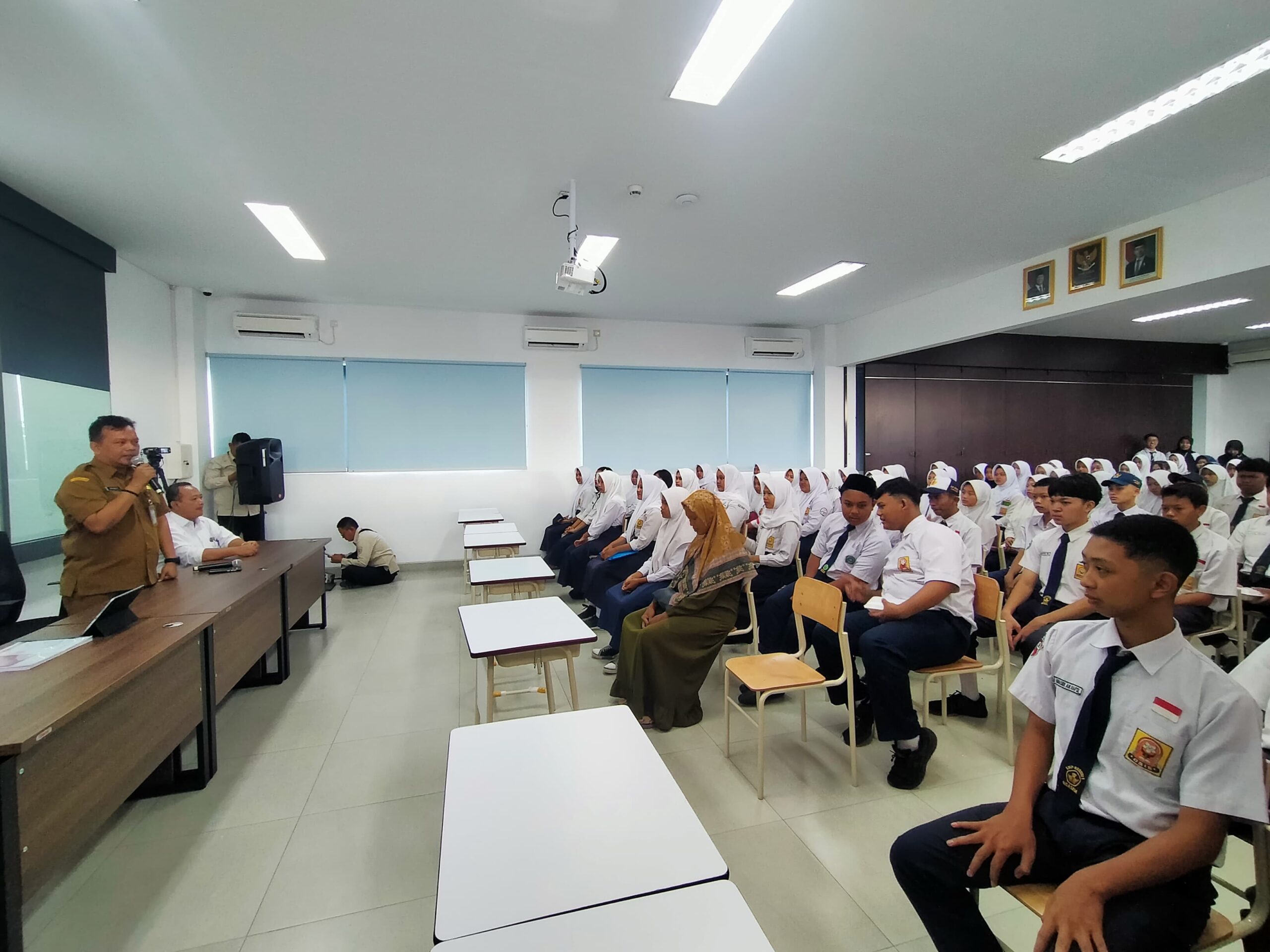Sekolah Rakyat Kediri