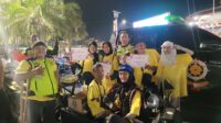 Peserta Tajemtra 2025 berfoto di area Alun-alun Jember, Sabtu (23/8/2025) malam. (Foto: Dyah Kusuma/Metaranews.co)