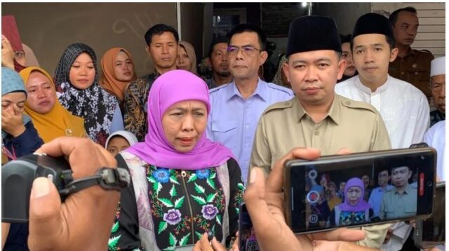 Gubernur Jawa Timur, Bupati Jember, dan Kepala BPJS Ketenagakerjaan Jember diwawancarai media, Senin (15/9/2025). (Foto; Istimewa)