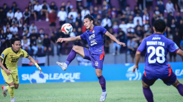 Persik Kediri vs Persib Bandung