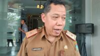 Foto : Kepala Disnaker Jombang, Isawan Nanang Risdiyanto saat dimintai keterangan./Karimatul Maslahah/ Foto : Kepala Disnaker Jombang, Isawan Nanang Risdiyanto saat dimintai keterangan./Karimatul Maslahah/