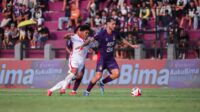 Pemain asing Persik Kediri Telmo Casteneira saat bertanding bersama Persik Kediri (Dok. Persik Kediri) Pemain asing Persik Kediri Telmo Casteneira saat bertanding bersama Persik Kediri (Dok. Persik Kediri)