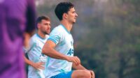 Pemain baru Persik Kediri Eduardo Barboza dalam sesi latihan bersama pemain Persik lain (Dok. Persik Kediri) Pemain baru Persik Kediri Eduardo Barboza dalam sesi latihan bersama pemain Persik lain (Dok. Persik Kediri)